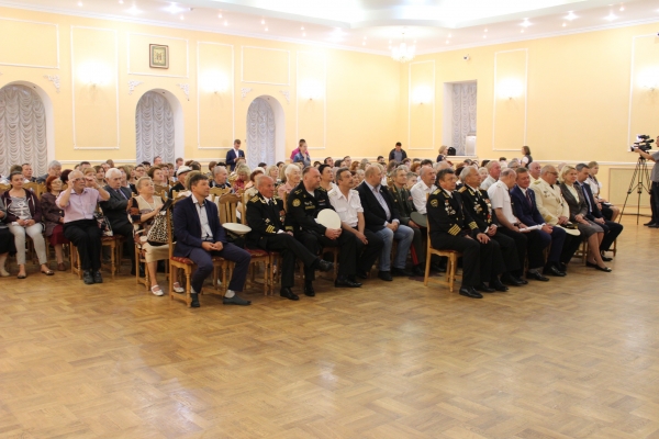 С Днём Военно-морского флота России!